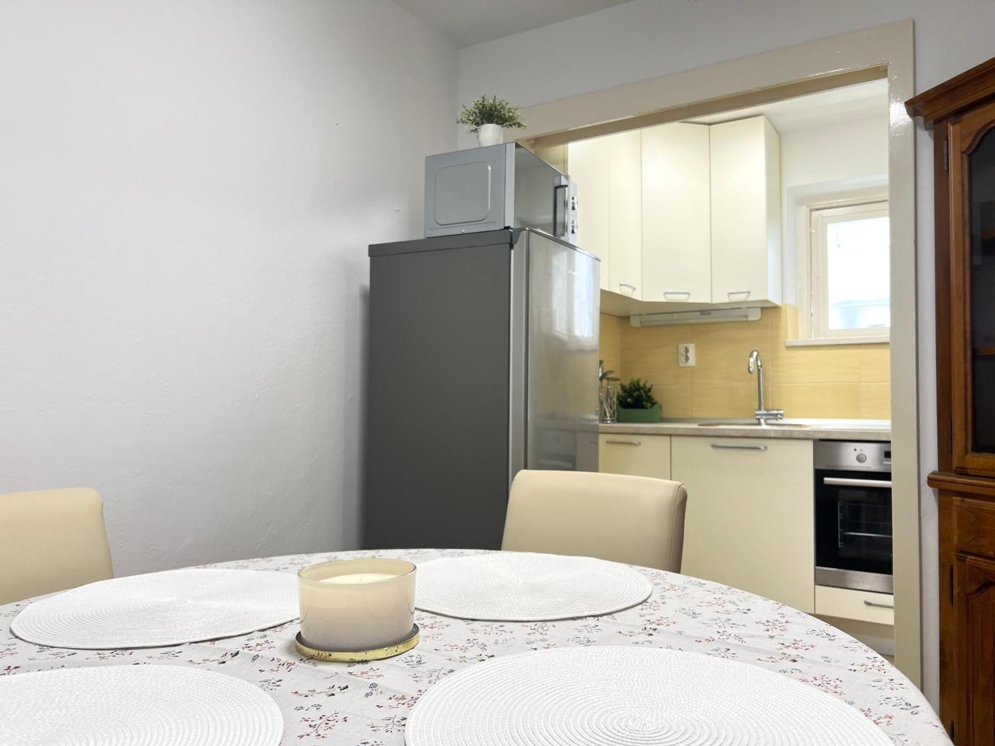 Apartman Lucijan คาชเตลา ภายนอก รูปภาพ